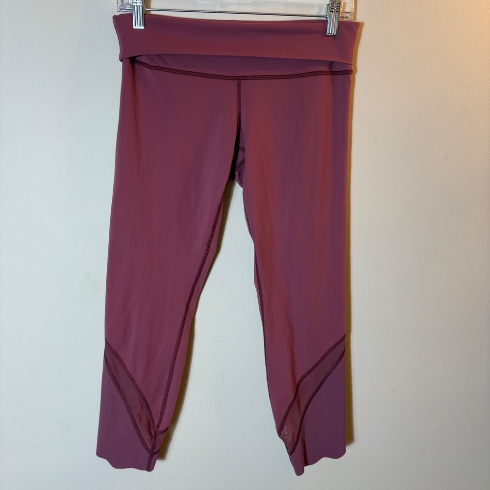 Lululemon Roll Down Wunder Under Leggings Size 8 Mesh‎ Panel